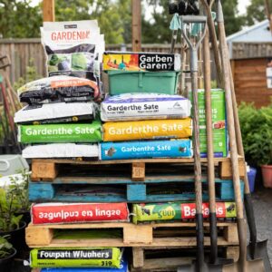 Garden Supplies Pallet - Overstock