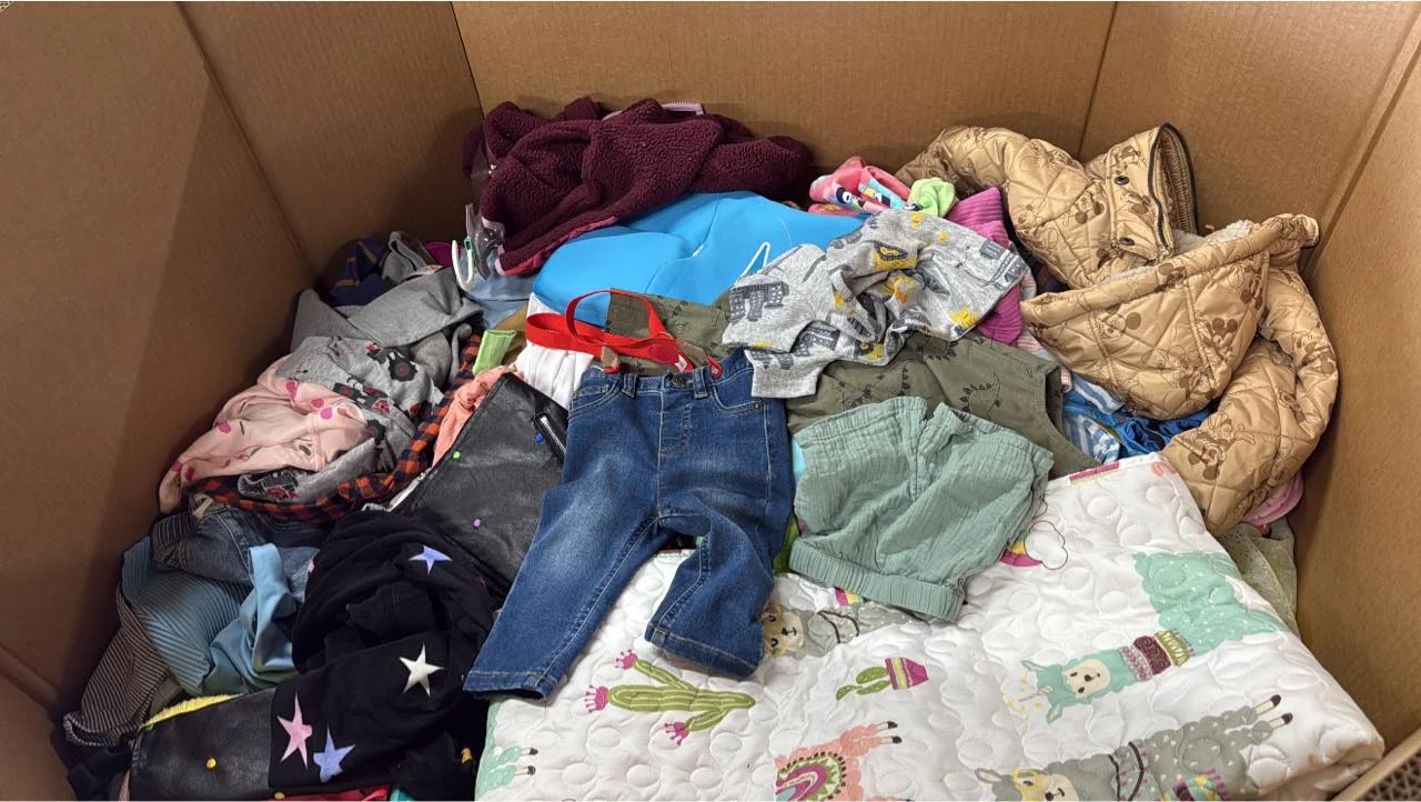 Baby Clothes & Shoes Pallets for Sale - Image 4