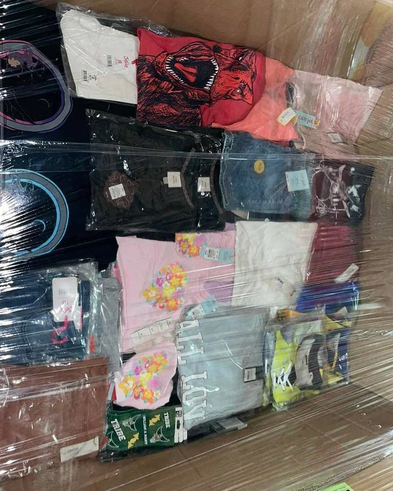 Clothing & Apparel Pallets - Image 2