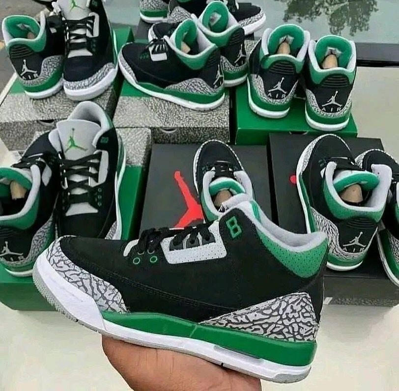 Air Jordan Shoes Pallet - Image 5