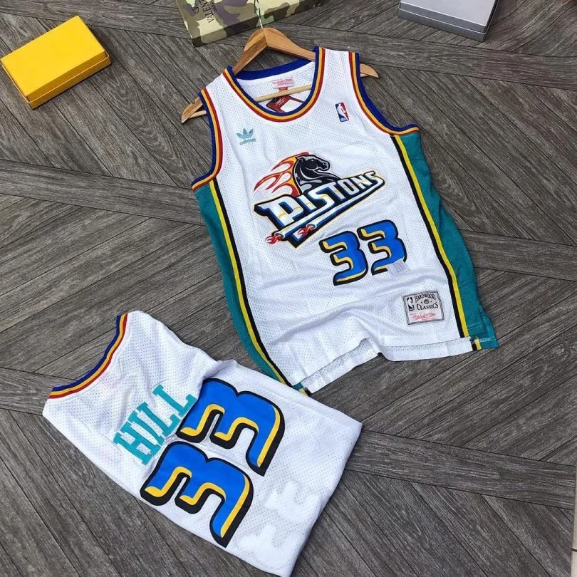 Wholesale basketball jersey pallet containing approximately 115 brand-new assorted basketball jerseys