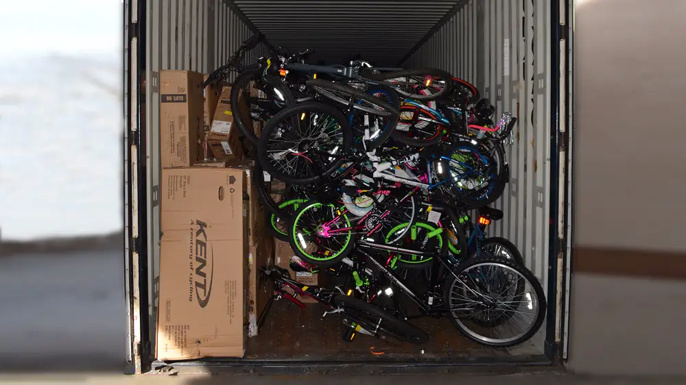 Bicycle liquidation pallet with 50 assorted bicycles and accessories for wholesale resale