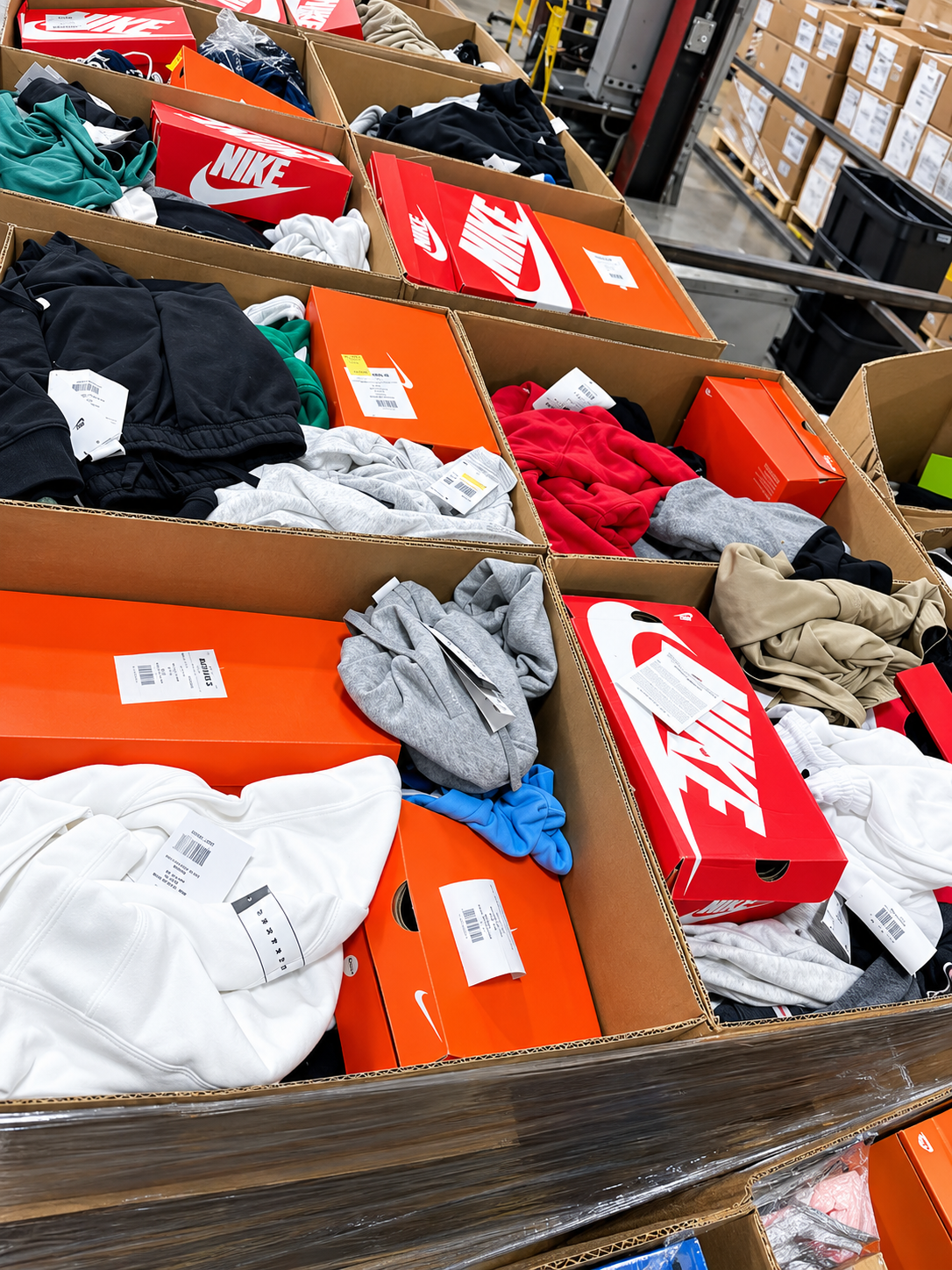 Nike athletic apparel liquidation pallet with assorted sportswear for wholesale resellers