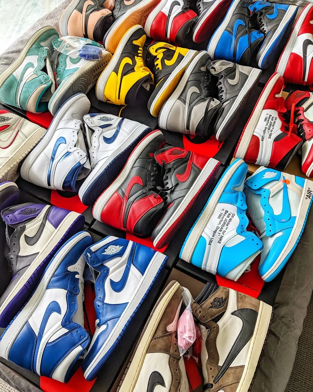 Mixed Jordan shoes liquidation pallet with assorted basketball sneaker styles