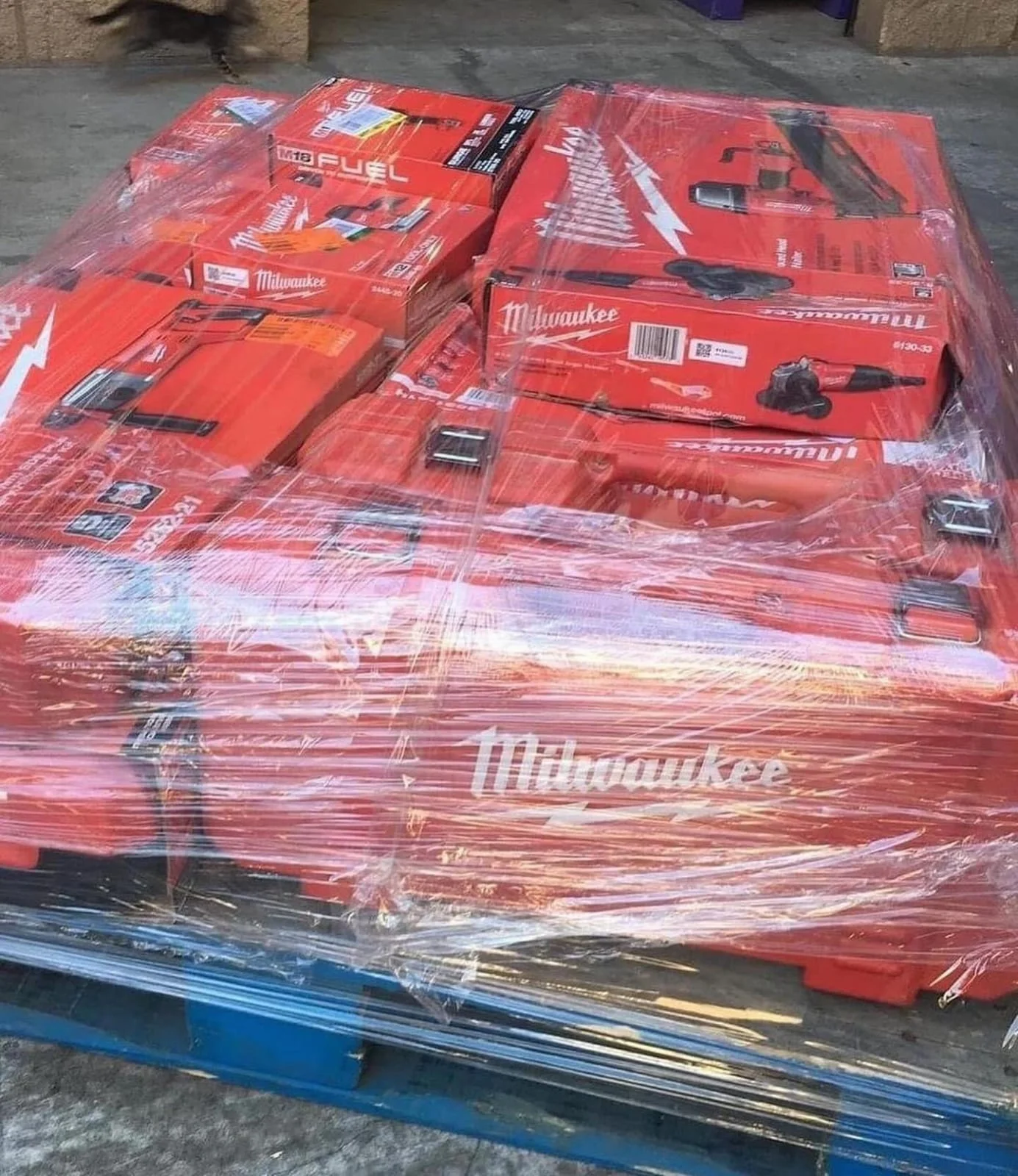 Assorted Milwaukee cordless power tools for wholesale liquidation and resale